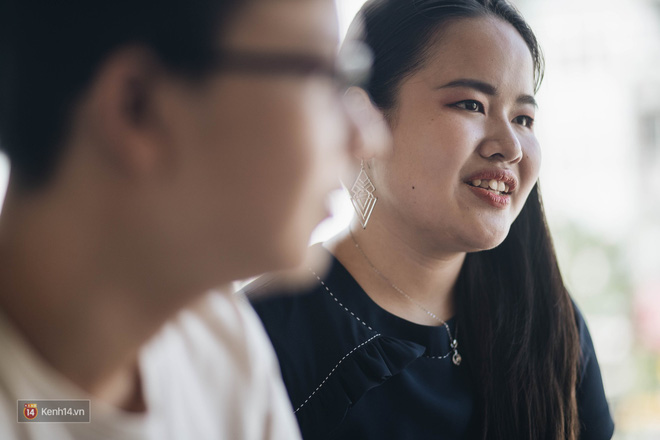 Nữ MC khiếm thị đầu tiên dẫn bản tin trực tiếp: Chẳng có ước mơ nào là không thực hiện được, quan trọng phải luôn tin tưởng vào bản thân Nữ MC khiếm thị đầu tiên dẫn bản tin trực tiếp: Chẳng có ước mơ nào là không thực hiện được, quan trọng phải luôn tin tưởng vào bản thân