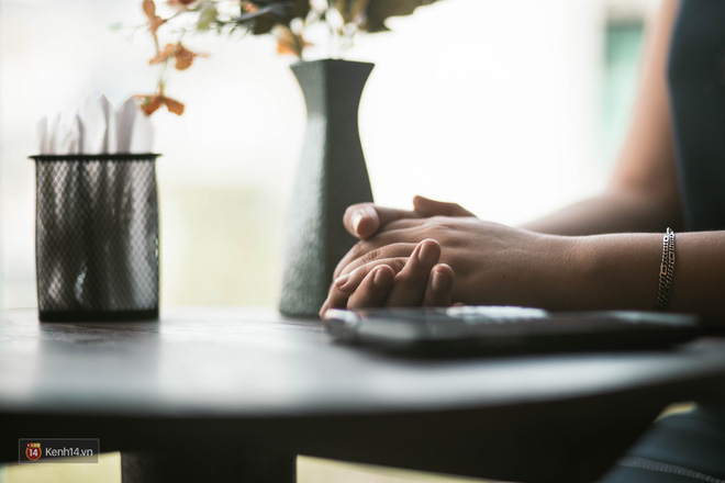 Nữ MC khiếm thị đầu tiên dẫn bản tin trực tiếp: Chẳng có ước mơ nào là không thực hiện được, quan trọng phải luôn tin tưởng vào bản thân