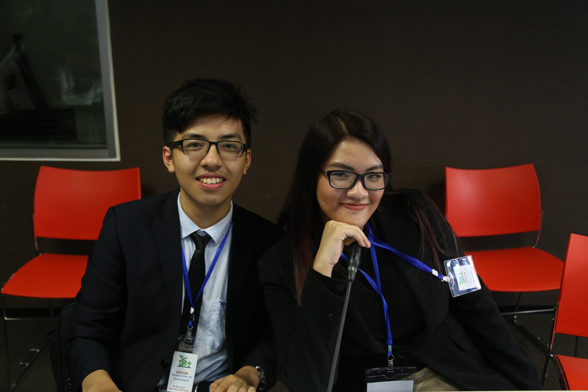Nam sinh trường Ams giành học bổng 6,6 tỷ du học Mỹ: Thầy giáo từng bảo thà nói chuyện với người chết còn hơn nghe mình nói Nam sinh trường Ams giành học bổng 6,6 tỷ du học Mỹ: Thầy giáo từng bảo thà nói chuyện với người chết còn hơn nghe mình nói