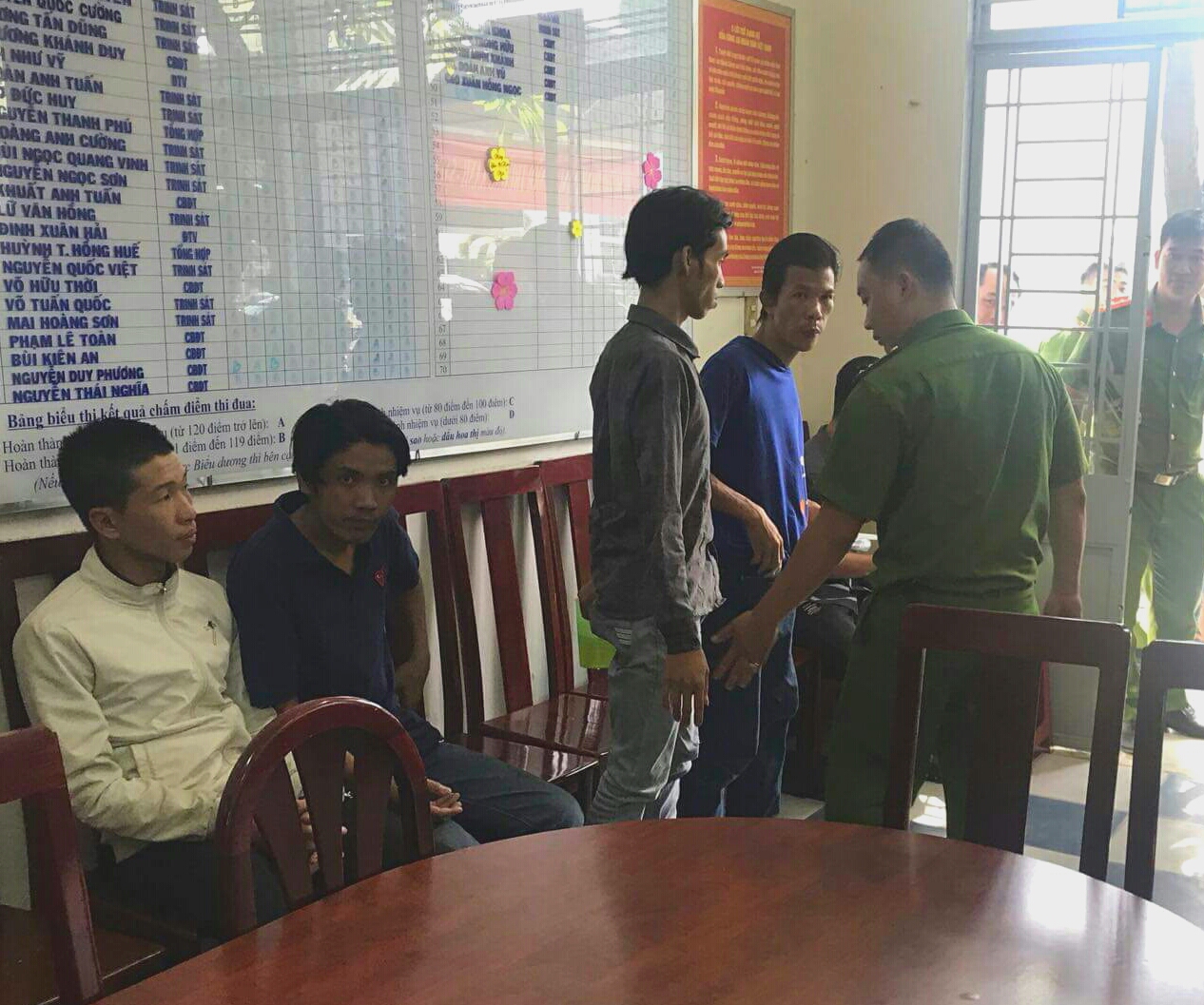 Bắt 16 nghi phạm trộm két sắt chuyên nghiệp ở Sài Gòn