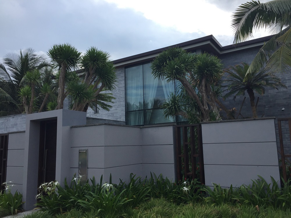 Hàng chục nam nữ thuê căn hộ cao cấp bên biển dùng ma túy