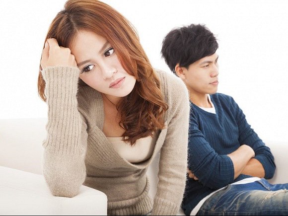 Vợ muốn đưa cho mẹ 10 triệu/tháng khi sống chung với bố mẹ vợ Vợ muốn đưa cho mẹ 10 triệu/tháng khi sống chung với bố mẹ vợ