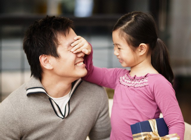 Dường như càng cố gắng trở thành người mẹ tốt thì trong mắt bố con anh, tôi càng xấu xa ác độc