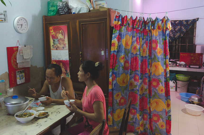 Cuộc sống nông dân giữa nơi xa hoa mới của Sài Gòn Cuộc sống nông dân giữa nơi xa hoa mới của Sài Gòn