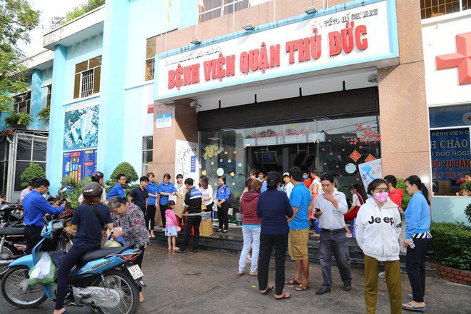 TP.HCM: Một bệnh nhân tổn thương phổi nặng, suy hô hấp vì cúm A/H1N1