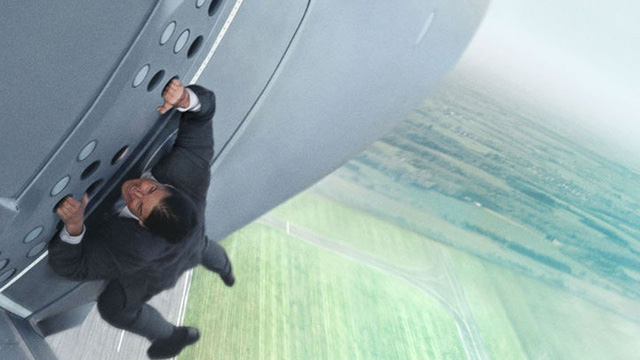 Cú nhảy ngoạn mục của Tom Cruise từ độ cao 7.600m trong Mission: Impossible Cú nhảy ngoạn mục của Tom Cruise từ độ cao 7.600m trong Mission: Impossible