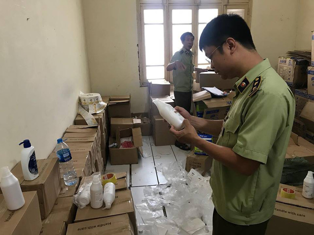 Cả kho mỹ phẩm giả tại trụ sở cũ của Thanh tra Chính phủ