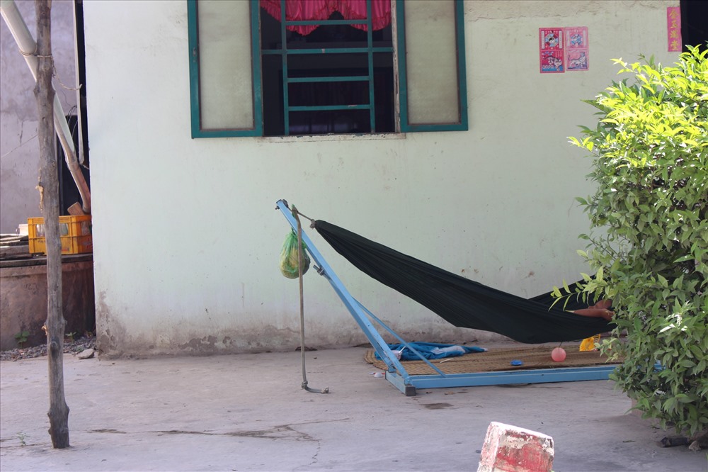 Quê nghèo dậy sóng vì yêu râu xanh