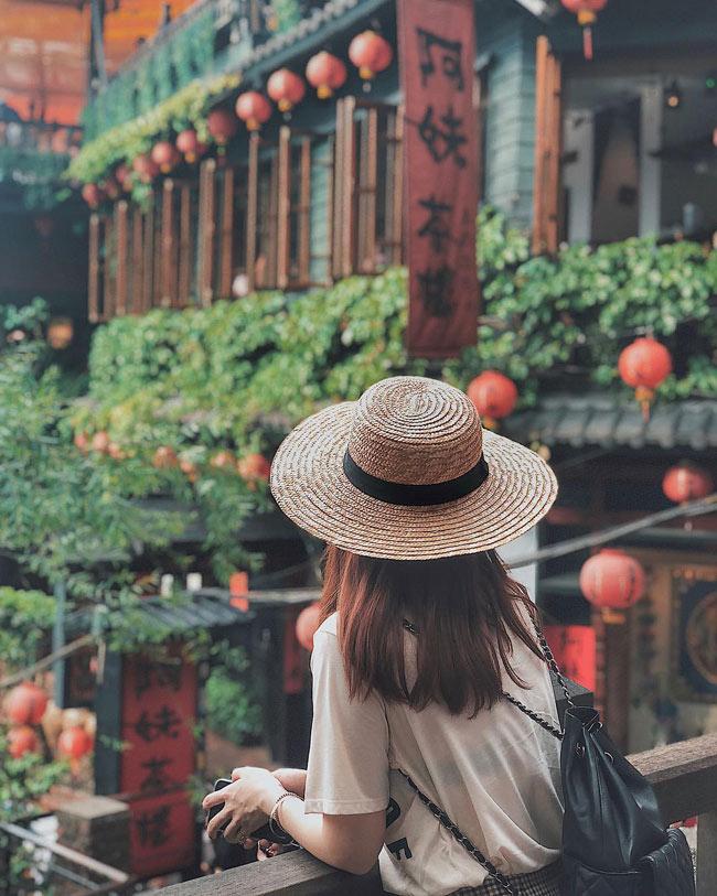 3 kiểu mũ cói vừa đẹp vừa chống nắng hiệu quả, bảo sao lại không hot! 3 kiểu mũ cói vừa đẹp vừa chống nắng hiệu quả, bảo sao lại không hot!