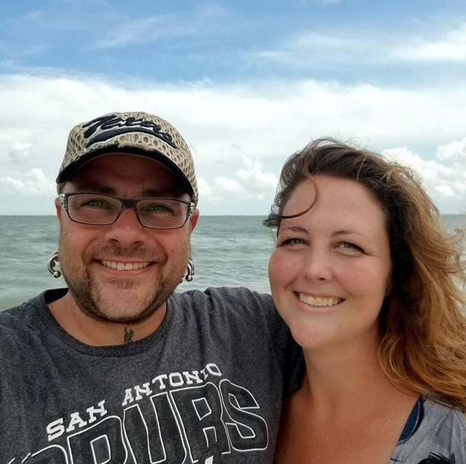 Rắn độc bị chặt đứt đầu vẫn cắn người suýt chết