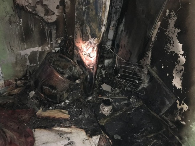 Suýt cháy nhà do... máy giặt quá tải