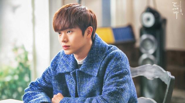 Ôsin trẻ mừng như ... trúng số mỗi lần chồng tôi về thăm nhà