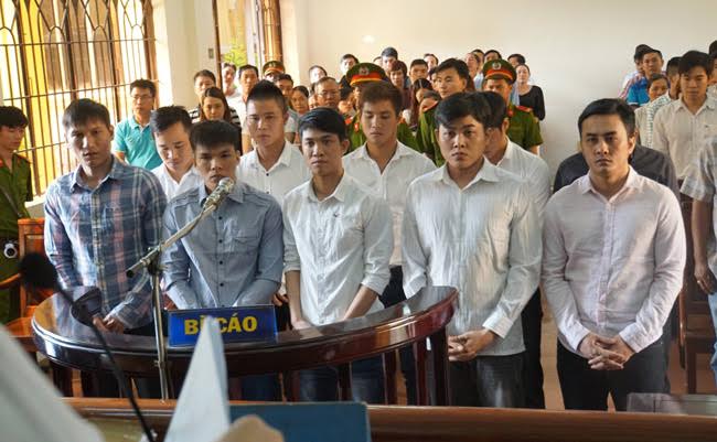 V-League mùa World Cup: Nỗi lo cá độ, dàn xếp tỷ số...