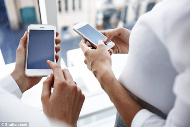 Chuyên gia công nghệ khẳng định smartphone đang nghe hết những gì bạn nói