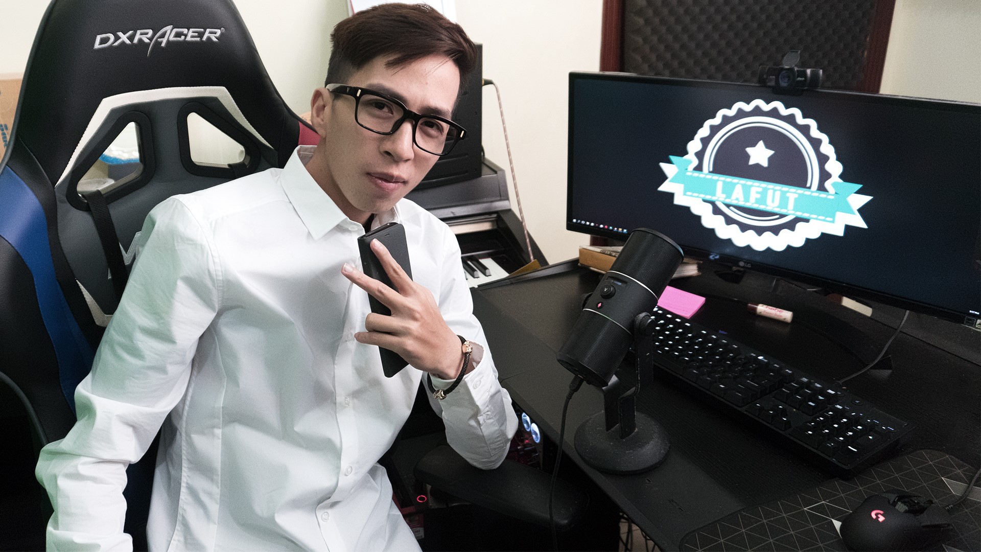 3 nam streamer triệu view đang nổi xình xịch trong cộng đồng Youtube Việt Nam 3 nam streamer triệu view đang nổi xình xịch trong cộng đồng Youtube Việt Nam