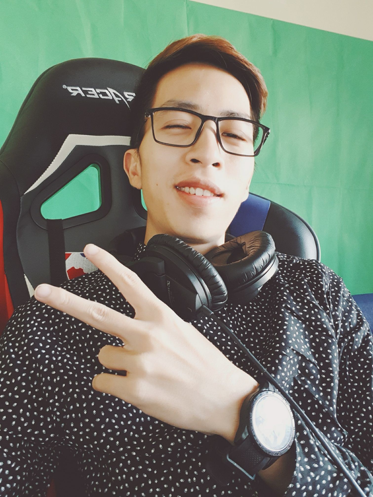 3 nam streamer triệu view đang nổi xình xịch trong cộng đồng Youtube Việt Nam 3 nam streamer triệu view đang nổi xình xịch trong cộng đồng Youtube Việt Nam