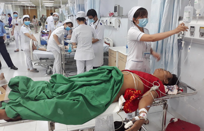 Thu nhập thấp, hàng loạt bác sĩ bệnh viện công ĐBSCL nghỉ việc