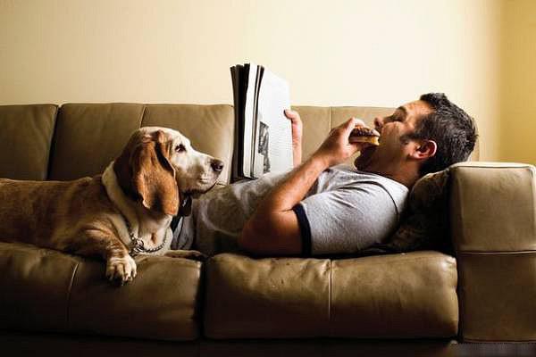 Chồng bỗng dưng đòi bỏ việc ở nhà ăn bám, vợ nào ngờ được sự thật phía sau