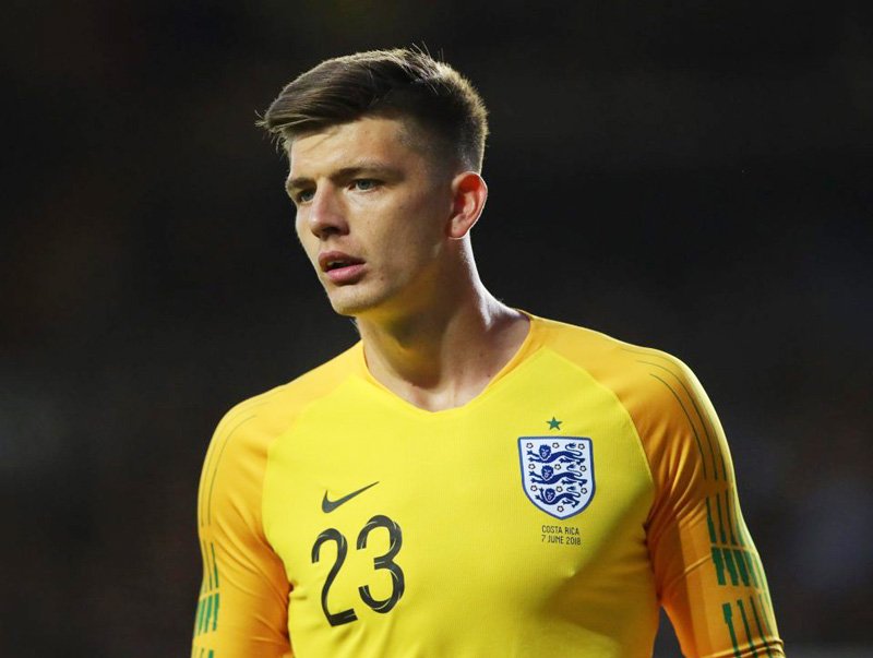 Sao Real dồn Bale sang MU, Liverpool mua thủ môn mới nổi