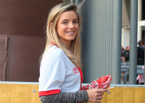 Nàng WAGs nóng bỏng tới World Cup 2018 nhờ tấm vé... phút 89