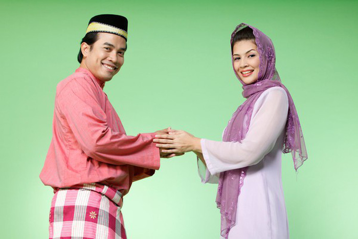 8 kiểu chào nhau kỳ lạ của người dân trên thế giới