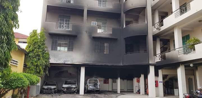 Vụ hàng trăm người đập phá trụ sở UBND tỉnh Bình Thuận: Rất kinh hoàng, không ai tưởng tượng được Vụ hàng trăm người đập phá trụ sở UBND tỉnh Bình Thuận: Rất kinh hoàng, không ai tưởng tượng được