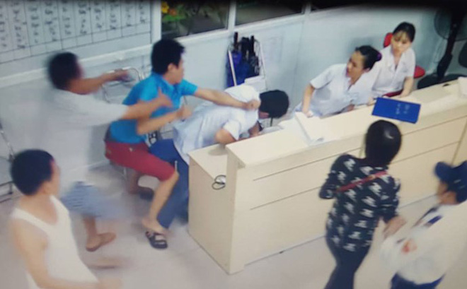 90% vụ bạo hành xảy ra khi bác sĩ đang cấp cứu bệnh nhân