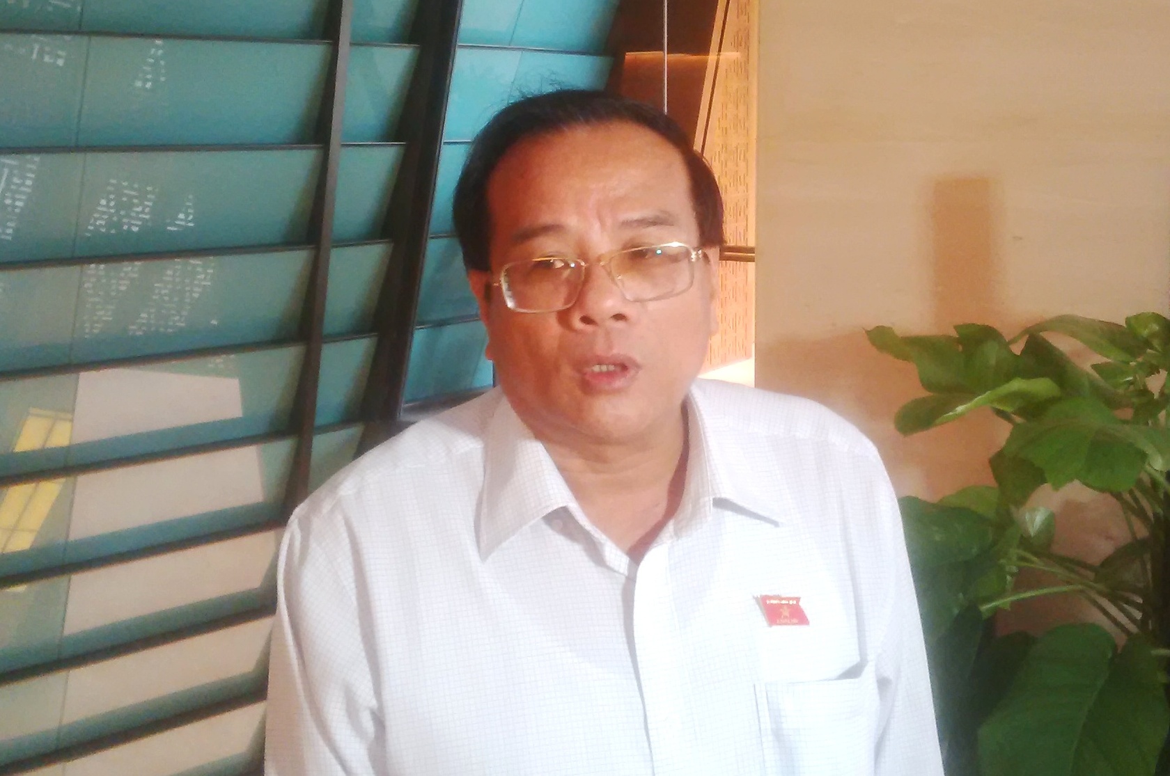 Phó Bí thư Bình Thuận thông tin về vụ phá cổng ủy ban tỉnh, đốt xe