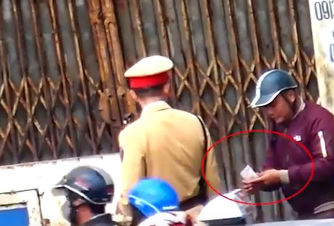 Đã có kết luận CSGT Hà Nội ‘làm luật’ như ảo thuật