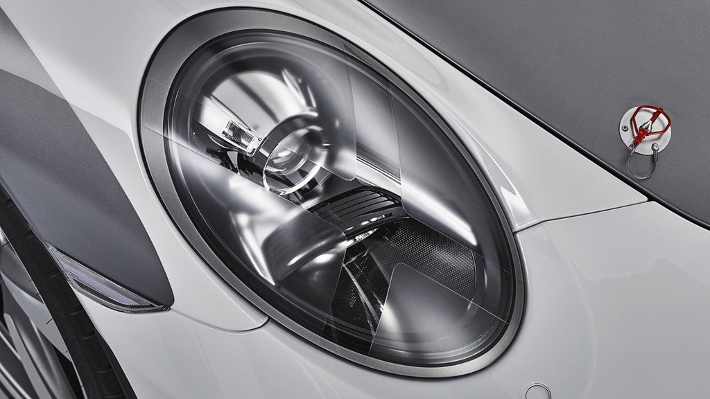 Porsche tung siêu phẩm 911 Speedster phiên bản kỷ niệm 70 năm