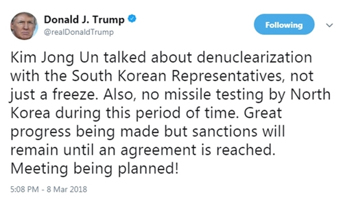 Những lần Trump lời qua tiếng lại với Kim Jong-un trên mạng