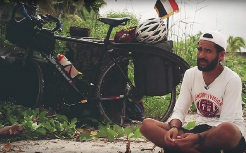 Chàng trai đạp xe 2 tháng tới Nga xem World Cup