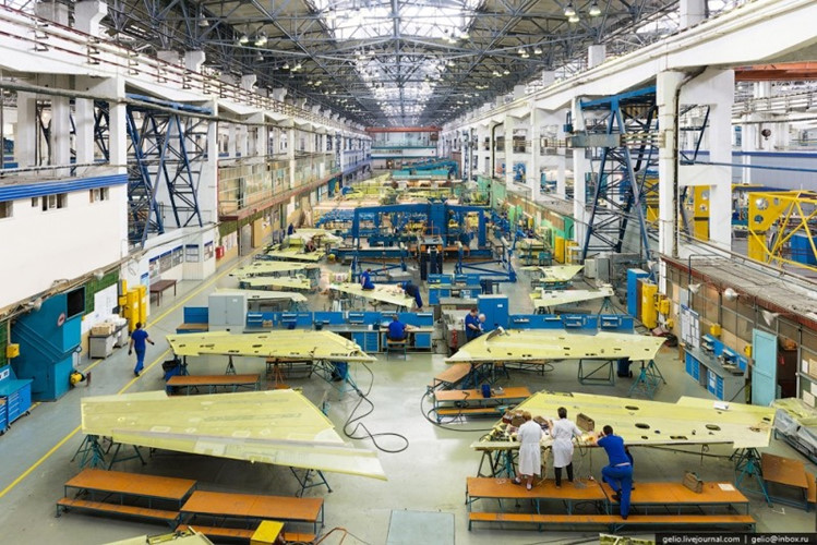 Bên trong nơi sản xuất tiêm kích Su-30 Việt Nam có gì đặc biệt?