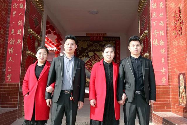 Anh chồng ôm nhầm em dâu vì quá giống, hai cặp sinh đôi đã có quyết định táo bạo