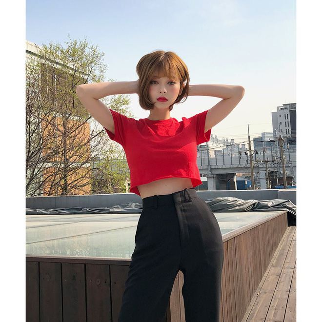 5 kiểu áo cotton đơn giản, mặc lên dễ đẹp để các nàng diện cả tuần cũng không thấy chán