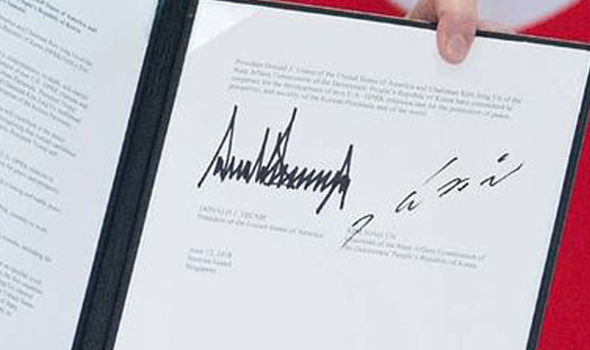 Chữ ký của ông Kim Jong-un tiết lộ điều gì?