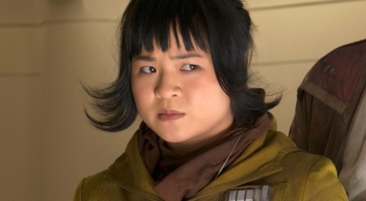 Diễn viên gốc Việt bị fan hâm mộ Star Wars dọa giết Diễn viên gốc Việt bị fan hâm mộ Star Wars dọa giết