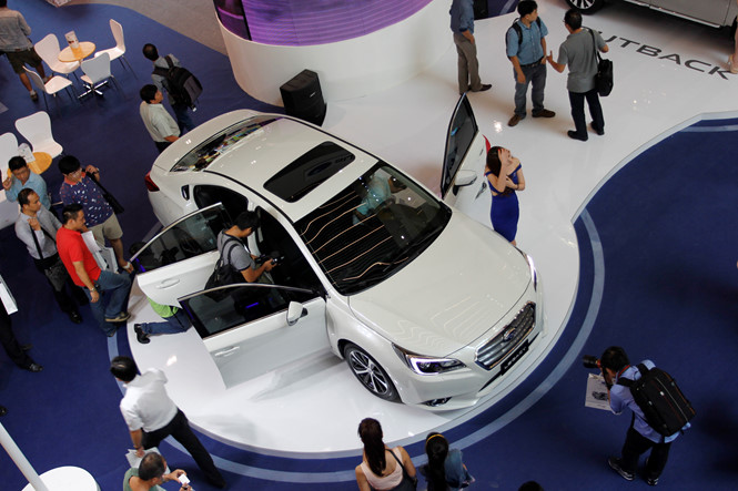 Ô tô lắp ráp trong nước đè bẹp xe nhập khẩu