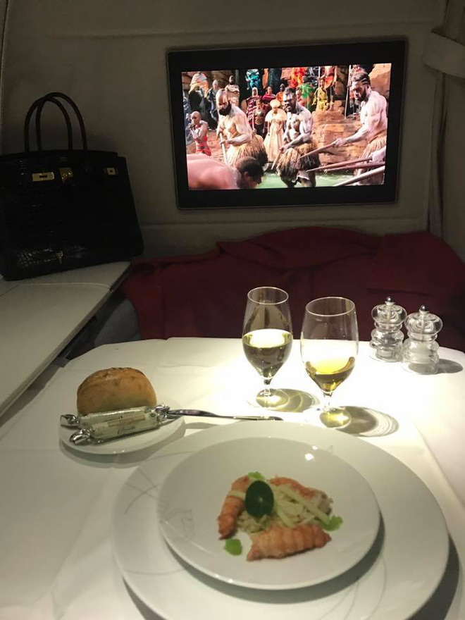 Cuộc sống giàu sang như bà hoàng của ca sĩ Thu Minh