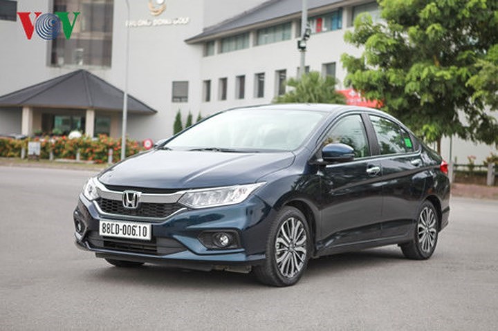 Top 10 mẫu xe ô tô bán chạy nhất Việt Nam tháng 5/2018