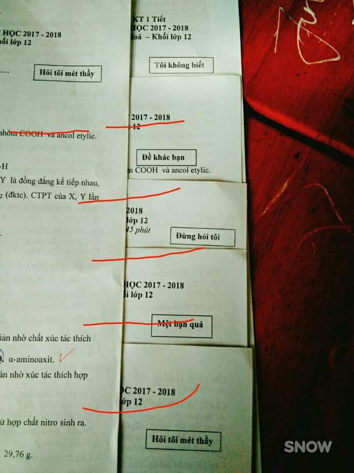 Thầy giáo Địa Lý dùng tên các CLB bóng đá hàng đầu làm mã đề thi cho mới lạ