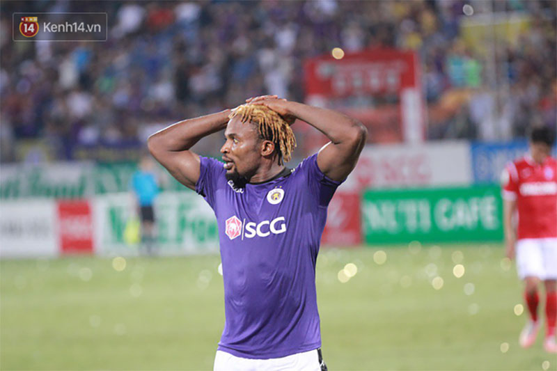 Bầu Hiển thưởng Hà Nội FC hơn 1 tỷ đồng sau trận thắng ngược Than Quảng Ninh