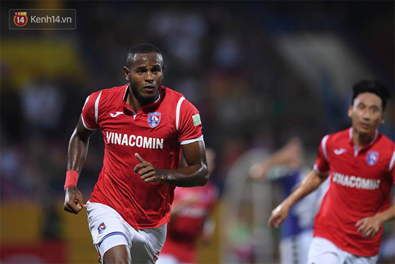 Bầu Hiển thưởng Hà Nội FC hơn 1 tỷ đồng sau trận thắng ngược Than Quảng Ninh