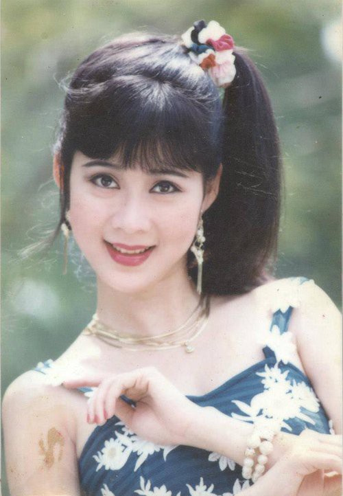 Dàn Sao Những nẻo đường phù sa sau 20 năm: Người chịu tiếng cướp chồng, kẻ bị bỏ rơi vì nghèo, nghi đồng tính ở tuổi U50 Dàn Sao Những nẻo đường phù sa sau 20 năm: Người chịu tiếng cướp chồng, kẻ bị bỏ rơi vì nghèo, nghi đồng tính ở tuổi U50