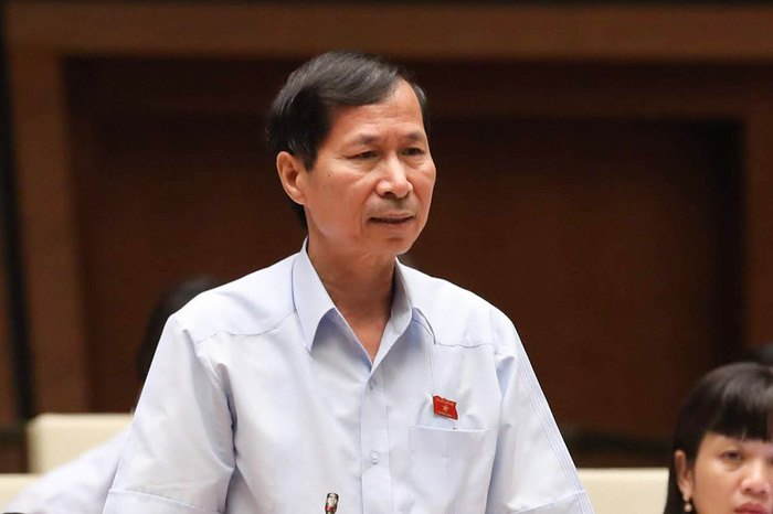 19 tuổi đã có biệt phủ, mới phó phòng tài sản đã đồ sộ