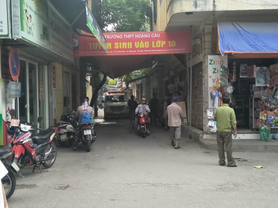 Hà Nội: Phát hiện thi thể người đàn ông bốc mùi nồng nặc trong ngôi nhà 3 tầng trên phố Nguyễn Phúc Lai