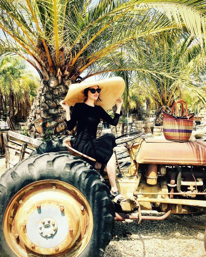 Đến lượt nam giới cũng lăng xê chiếc mũ vành siêu rộng