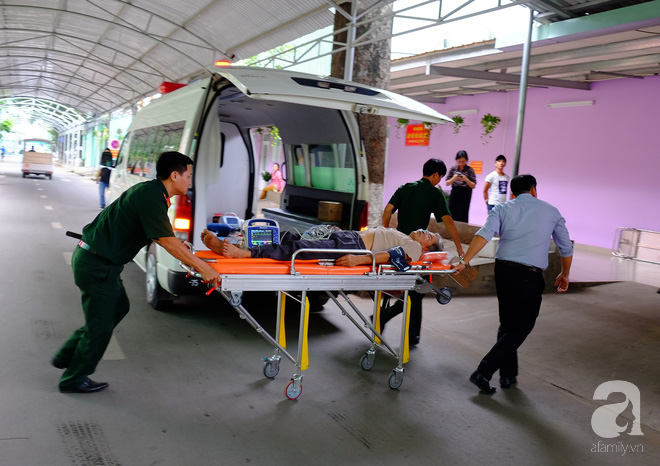 Ngư dân bị xuất huyết não được trực thăng bay ra Trường Sa cứu kịp thời trong đêm