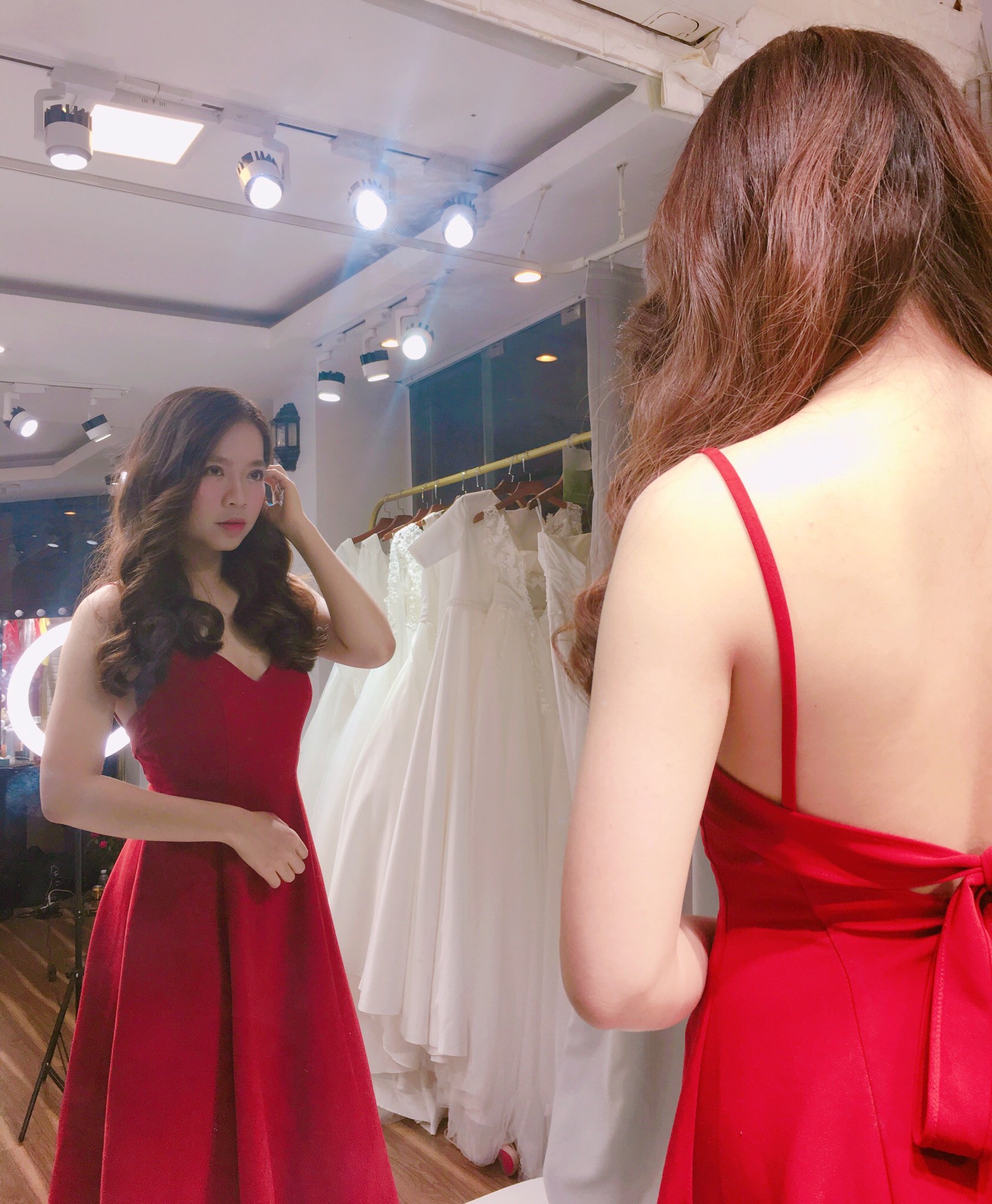 Điểm thi thử 6, thi thật 9.4: Câu chuyện thi đại học của cô bạn trường Ams chứng minh phút 89 ai cũng có thể lội ngược dòng