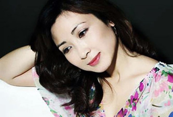 Diễn viên xinh đẹp Khánh Huyền - vợ anh trưởng thôn thổi tù và hàng tổng giờ ra sao? Diễn viên xinh đẹp Khánh Huyền - vợ anh trưởng thôn thổi tù và hàng tổng giờ ra sao?